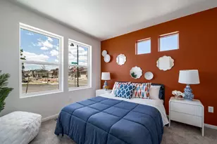 549 N Riverside Dr, Saratoga Springs, UT 84045 - Photo 2