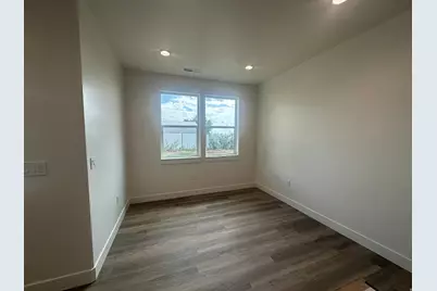 295 W Center St, Willard, UT 84340 - Photo 8