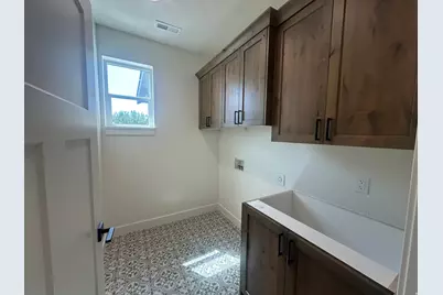 295 W Center St, Willard, UT 84340 - Photo 14