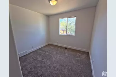 379 Utah Dr, Grantsville, UT 84029 - Photo 20