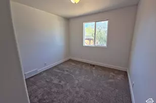 379 Utah Dr, Grantsville, UT 84029 - Photo 20