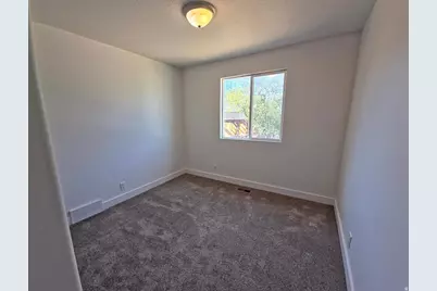 379 Utah Dr, Grantsville, UT 84029 - Photo 32