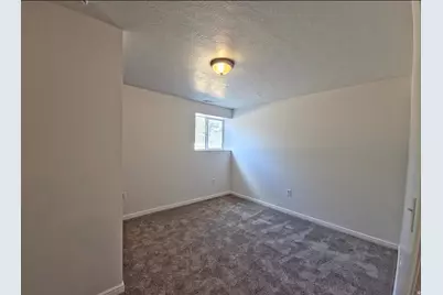 379 Utah Dr, Grantsville, UT 84029 - Photo 14