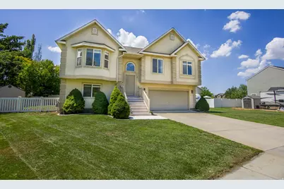 2049 N 700 W, West Bountiful, UT 84087 - Photo 1