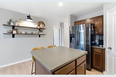 2065 E Jordan Way N, Eagle Mountain, UT 84005 - Photo 10