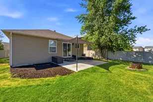 2065 E Jordan Way N, Eagle Mountain, UT 84005 - Photo 42