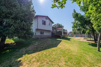 5845 S 2825 W, Roy, UT 84067 - Photo 34