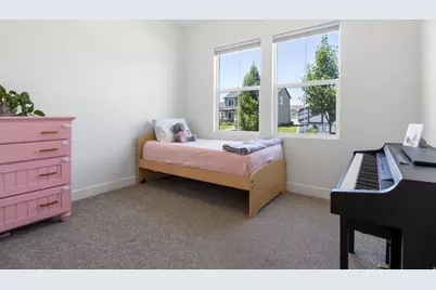 335 S Grant St, Mapleton, UT 84664 - Photo 16