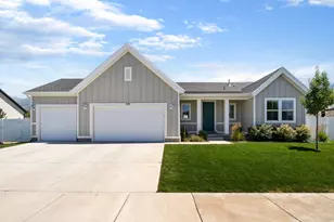 335 S Grant St, Mapleton, UT 84664 - Photo 1