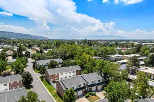 105 N Peregrine Ln W, Bountiful, UT 84010 - Photo 26