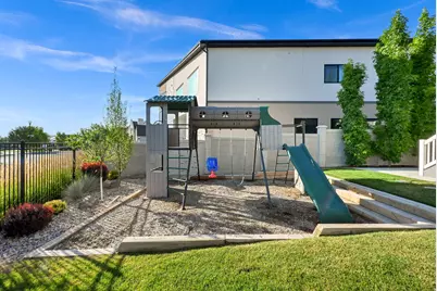 28 W 2060 S, Orem, UT 84058 - Photo 38