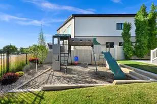 28 W 2060 S, Orem, UT 84058 - Photo 38