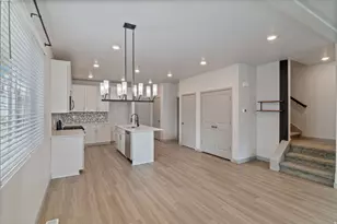 2138 N Chianti St W, Saratoga Springs, UT 84045 - Photo 2