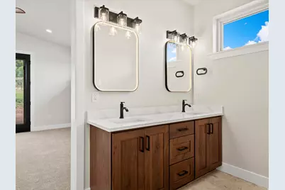 1073 S Mountain Meadow Dr, Garden City, UT 84028 - Photo 36