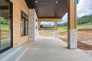 1073 S Mountain Meadow Dr, Garden City, UT 84028 - Photo 46
