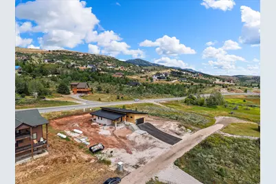 1073 S Mountain Meadow Dr, Garden City, UT 84028 - Photo 10