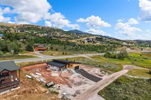 1073 S Mountain Meadow Dr, Garden City, UT 84028 - Photo 10