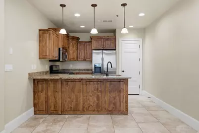 5198 N University Ave #107, Provo, UT 84604 - Photo 10