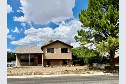 500 W Ferron Creek Dr, Ferron, UT 84523 - Photo 2