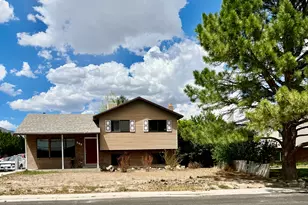 500 W Ferron Creek Dr, Ferron, UT 84523 - Photo 2