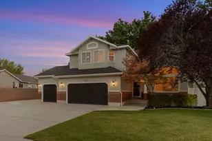 178 E Thornberry Dr, Draper, UT 84020 - Photo 2