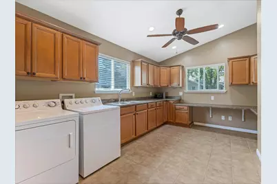 178 E Thornberry Dr, Draper, UT 84020 - Photo 22