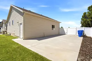 4883 W 175 N, West Point, UT 84015 - Photo 30