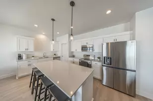 2082 W 1675 S, West Haven, UT 84401 - Photo 14