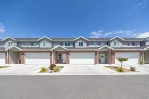 2082 W 1675 S, West Haven, UT 84401 - Photo 2
