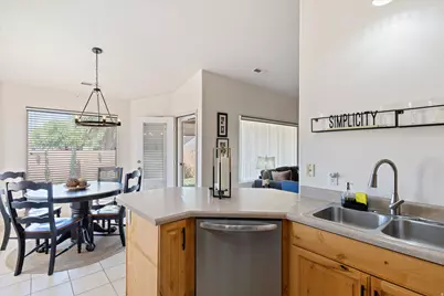 584 S Puerto Dr, Ivins, UT 84738 - Photo 12