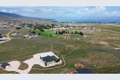 3110 S Green Cir #23, Garden City, UT 84028 - Photo 8