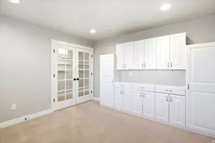 2195 E 1075 N, Layton, UT 84040 - Photo 6