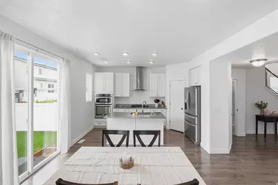 538 N 260 E, Vineyard, UT 84059 - Photo 6