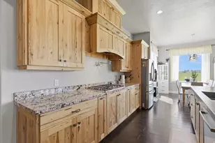 5207 W 9600 S, Payson, UT 84651 - Photo 10