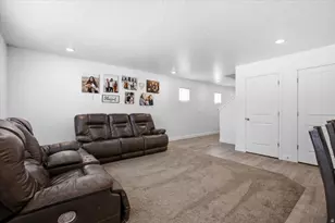 18 N Wayne Wy, Grantsville, UT 84029 - Photo 6