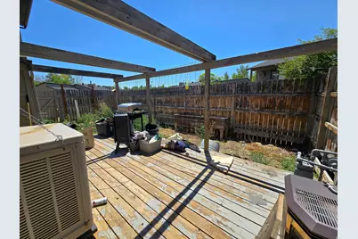 25 W Park Cir, Vernal, UT 84078 - Photo 12