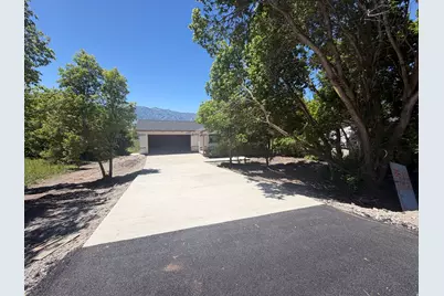 351 N 600 E, Hyrum, UT 84319 - Photo 2