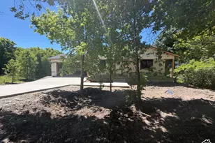 351 N 600 E, Hyrum, UT 84319 - Photo 8