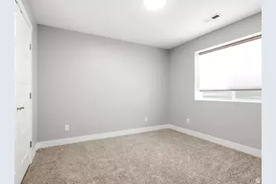 616 S Coleman St, Tooele, UT 84074 - Photo 4