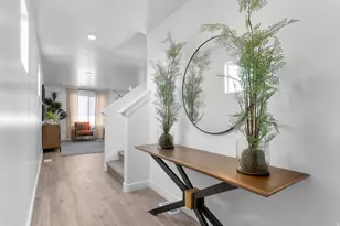1914 E 670 N, Salem, UT 84653 - Photo 2