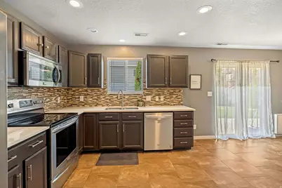 6802 W Valley Maple Dr S, West Jordan, UT 84081 - Photo 8