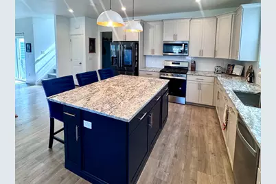 825 N 2175 W, Layton, UT 84041 - Photo 16