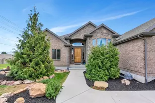 13807 S Asherwoods Cv, Bluffdale, UT 84065 - Photo 8