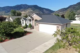 7922 S 2325 E, South Weber, UT 84405 - Photo 2