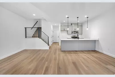 749 W 520 S #472, American Fork, UT 84003 - Photo 2