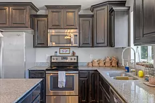 1038 W Meridian Dr N, Saratoga Springs, UT 84045 - Photo 10