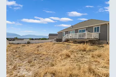 1038 W Meridian Dr N, Saratoga Springs, UT 84045 - Photo 28