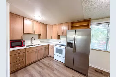 444 S 200 W, Price, UT 84501 - Photo 8