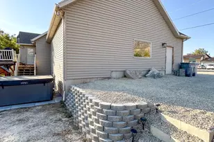 655 W 1100 N, Pleasant Grove, UT 84062 - Photo 44