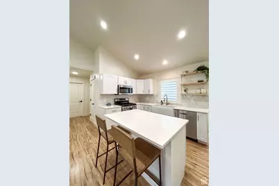 655 W 1100 N, Pleasant Grove, UT 84062 - Photo 4